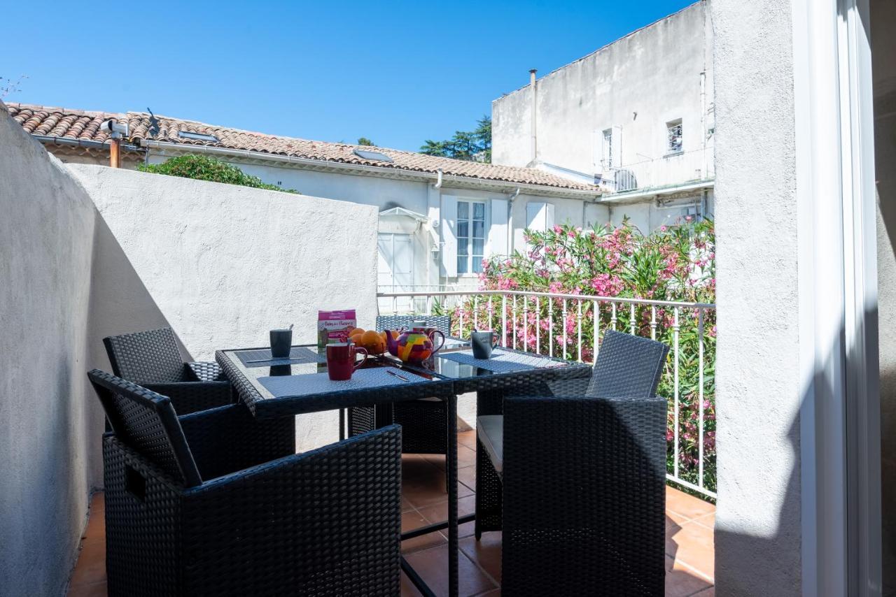 Le Pandora, Proche Tour Magne, Parking Et Terrasse Apartment Ним Екстериор снимка