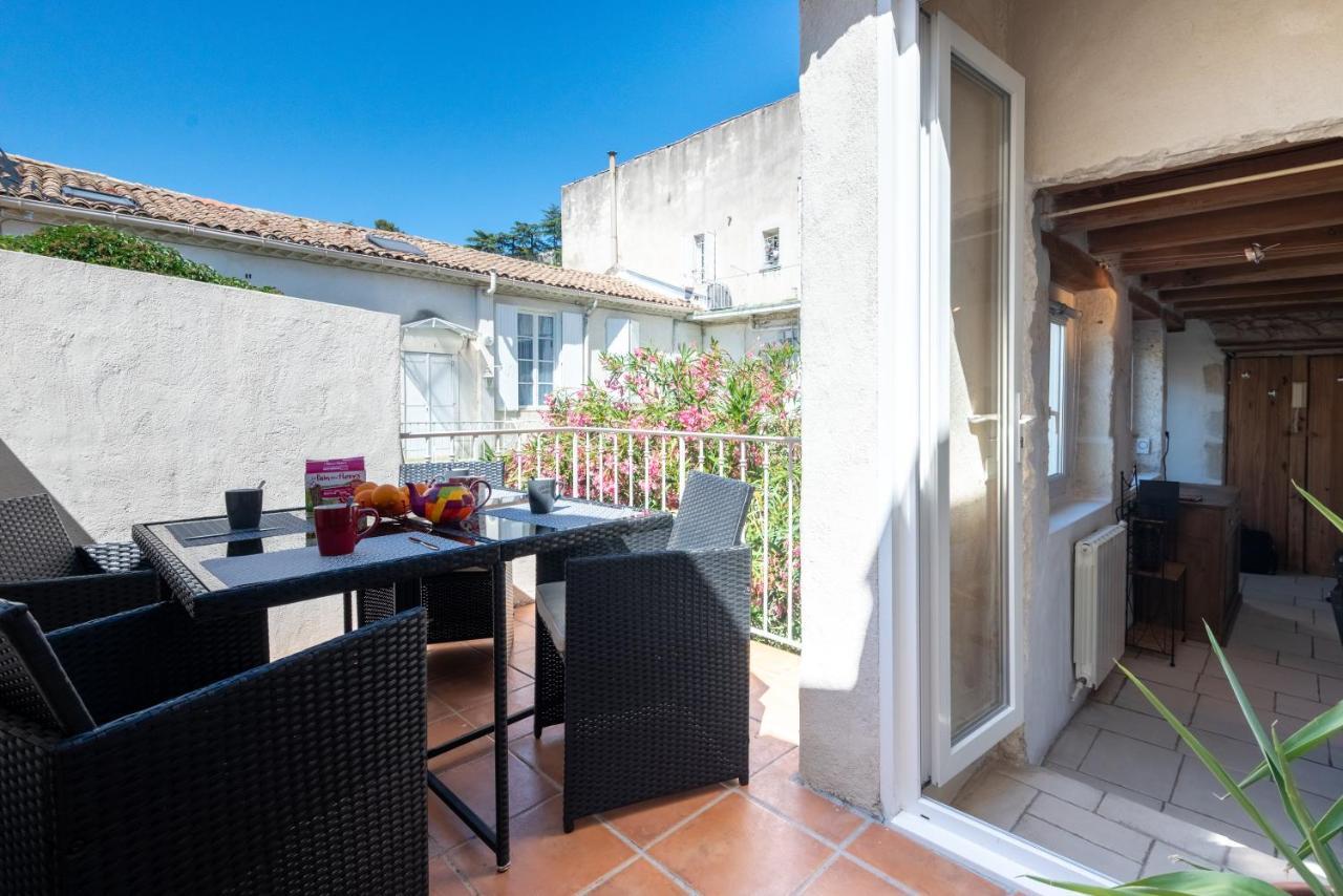 Le Pandora, Proche Tour Magne, Parking Et Terrasse Apartment Ним Екстериор снимка